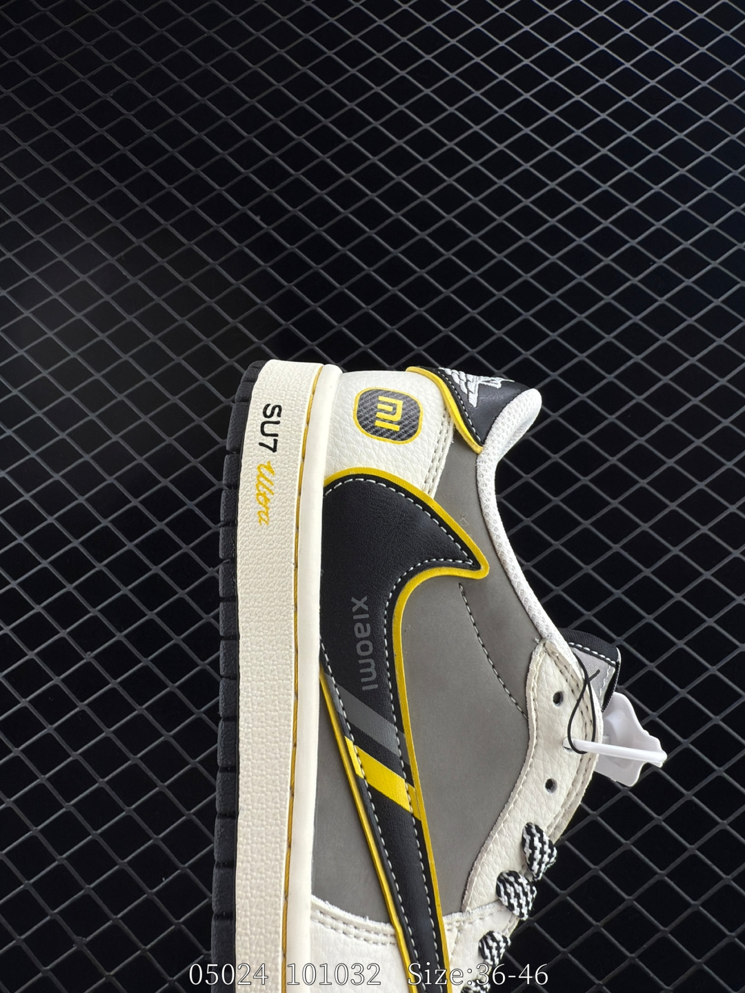 Travis Scott x Air Jordan 1 ” Reverse Mocha “